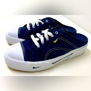 Women’s 6 Vintage Y2K Blue Denim NIKE HERMOSA Clog Sneakers Brand New Old Stock